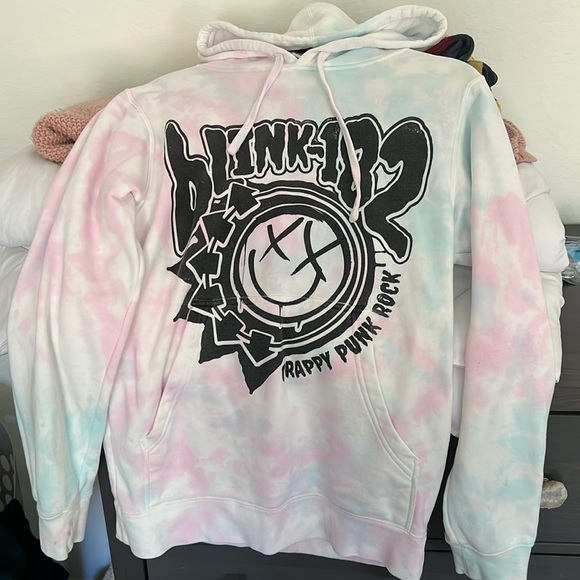 Limited Edition cotton candy tye dye Blink 182 hoodie unisex - Picture 1 of 4
